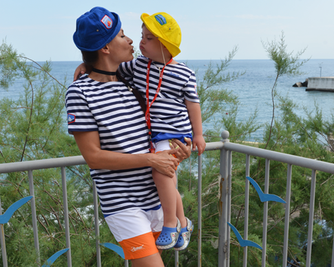 Звезды вспомнили детство