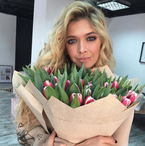 Дочь Брежневой — о замужестве мамы