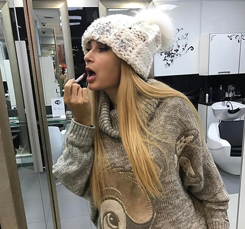 Эвелина Бледанс: «Образ блондинки мне не чужд, но муж их очень не любит»