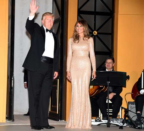 Дональд Трамп с женой Меланией на ужине в преддверии инаугурации президента