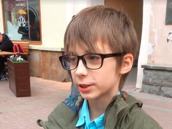 9-летний Оскар Скавронски