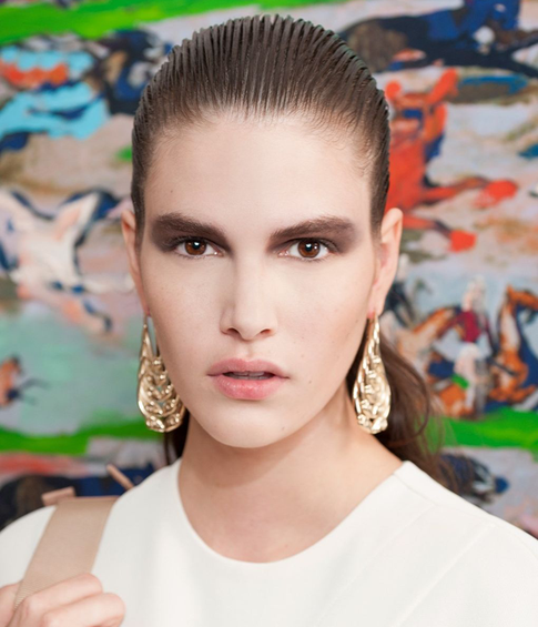 Лучшие цвета для одежды деловой женщины