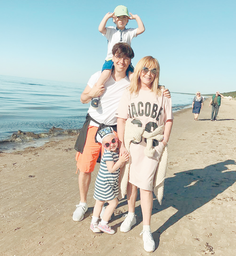 Где и с кем проводят каникулы звезды