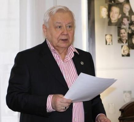 Госпитализированному Олегу Табакову вновь стало хуже