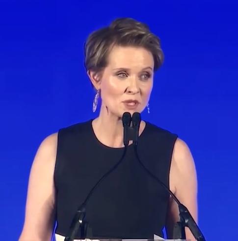 Синтия Никсон выдвинула свою кандидатуру на пост губернатора Нью-Йорка