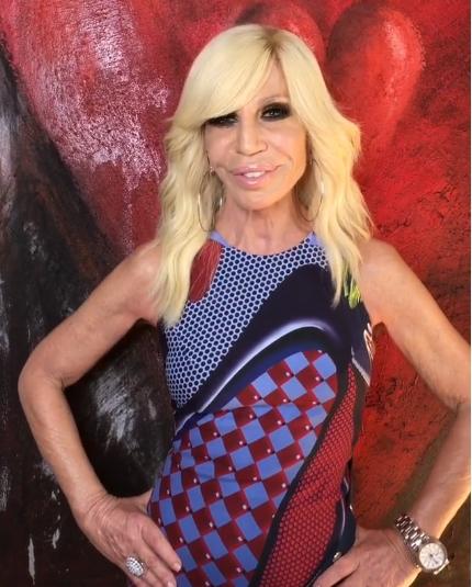 Versace отказывается от использования натурального меха