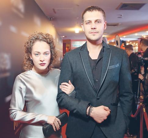 Звезды фильма «Лед» Тарасова и Бикович расстались
