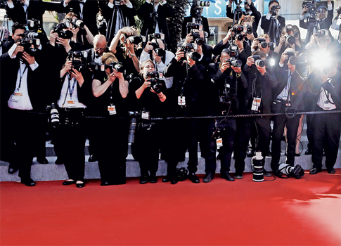 Четыре образа для красной дорожки