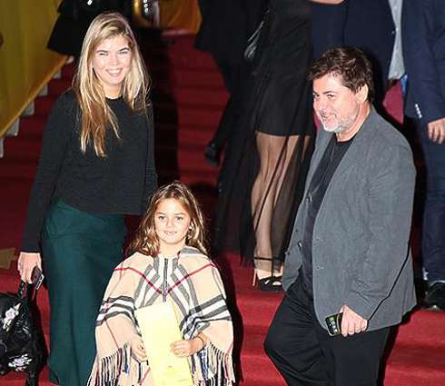 Александр Цекало с женой и дочкой
