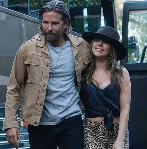 Леди Гагу подозревают в беременности от Брэдли Купера