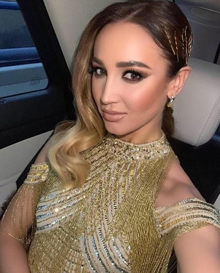 Бузова согласилась оказаться в постели с Тарасовым