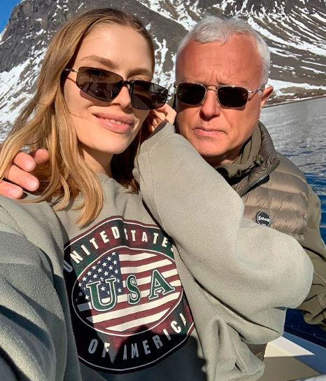 Елена Перминова показала превосходную фигуру