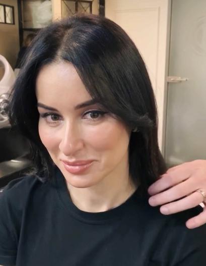 «Утро ранимой девушки»: Канделаки раскрыла секрет красивой спины