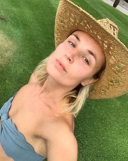 Гагарина «позавтракала» солнцем