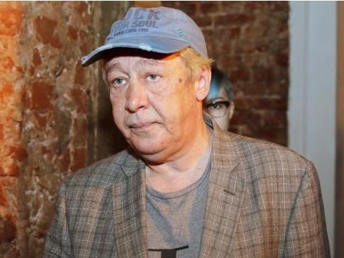 Обнародованы данные о многомиллионных гонорарах Ефремова