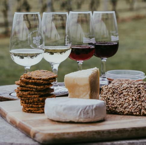 Сыр и вино: подбираем правильное сочетание