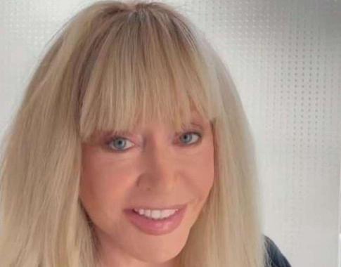 В Сеть выложили видео Пугачевой, танцующей на концерте Земфиры