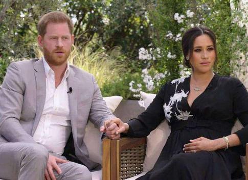 «Он понял, кто она такая»: принц Гарри и Меган Маркл живут раздельно