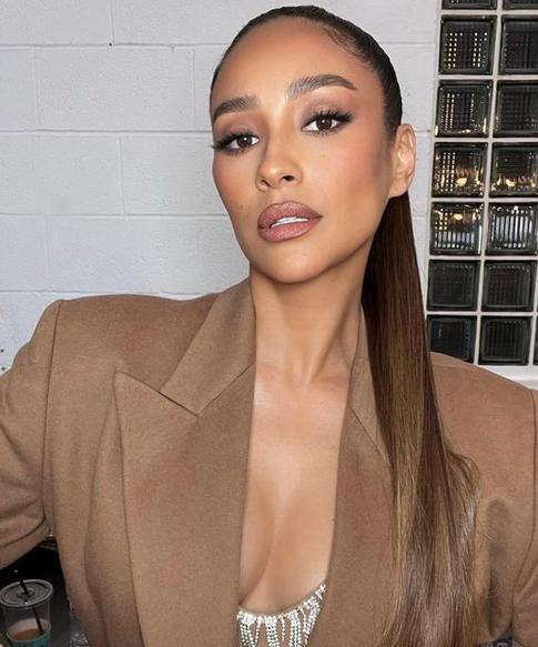 Актриса «Милых обманщиц» Шэй Митчелл снова беременна