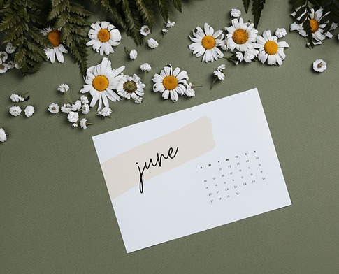 Гороскоп на июнь: у Дев перемены в личной жизни, а Тельцам лучше не тратиться