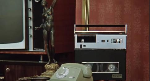 Прослужат вечно: нужные вещи времен СССР, которые вы не сможете сломать