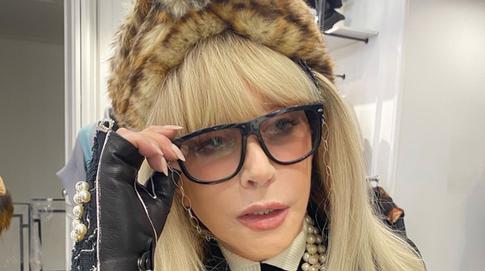 Пугачева на школьной линейке пообещала «набить морду одному человеку»