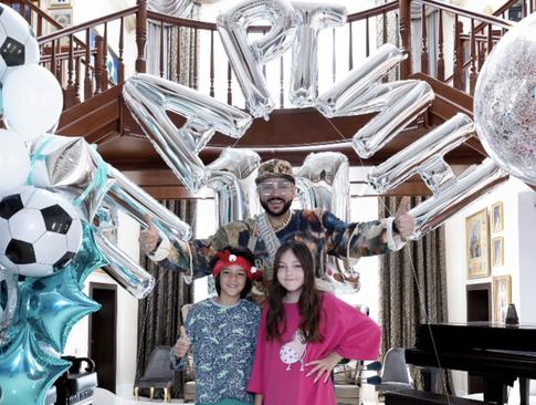 Киркоров потратил на день рождения сына больше 10 миллионов рублей: артист похвастался подарками Мартина