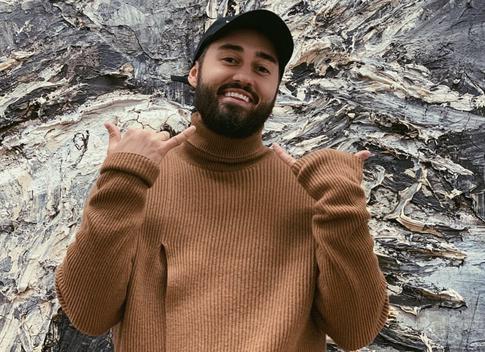 Моту пришлось покинуть сцену из-за серьезной травмы