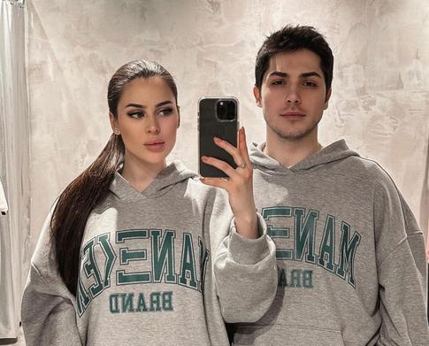 Блогерша Юлия Пушман родила дочь от певца Слава Басюла