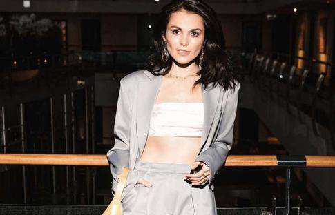 Вместе с дочкой: Сати Казанова вернулась к спорту спустя месяц после родов