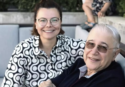 Брухунова нежно обратилась к Петросяну в день его 79-летия: «Волшебник»