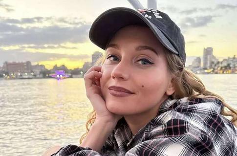 «Никогда не говорил, что любит»: обращение Кристины Асмус к отцу возмутило ее фанатов