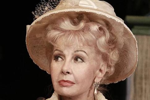 Скончалась легендарная пани Зося из «Кабачка „13 стульев“»