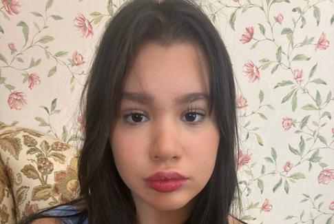 «Мир, дружба, жвачка»: дочь Даны Борисовой вышла на связь из дома матери