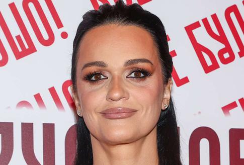 «Как же похожи!»: Слава восхитила фанатов совместным фото с дочкой