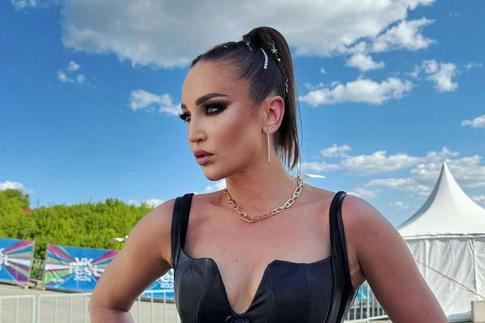 Заговорившая о материнстве Бузова раскрыла имя будущего ребенка