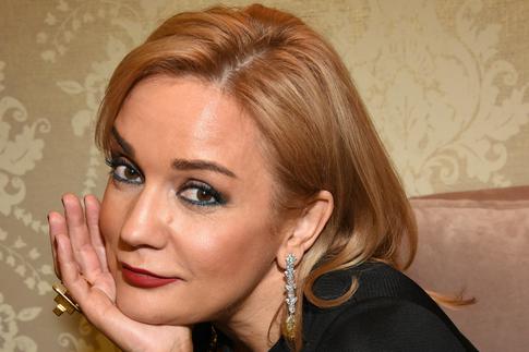 56-летняя Буланова заговорила о ребенке от молодого мужа-бизнесмена