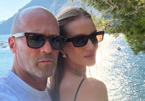 Русскоязычные фанаты снова атаковали соцсети Джейсона Стэйтема