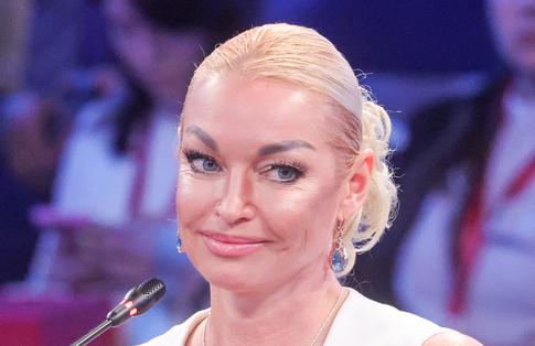 Волочкова удивила Сеть кадрами из футбольной раздевалки: «В новом амплуа»