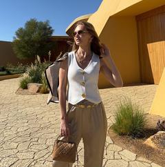 Комфорт и роскошь с величием природы: Кулецкая показала отдых в пустыне