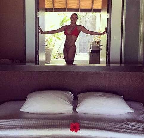 Волочкова шокировала своими фотографиями