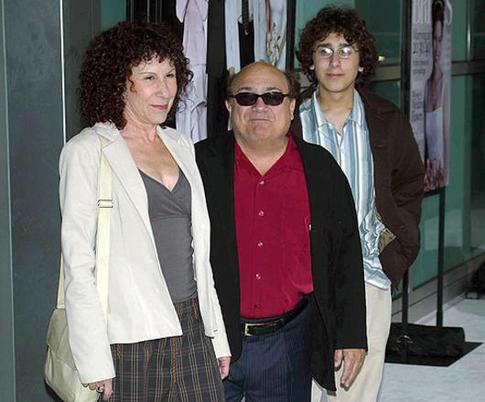 Дэнни Де Вито передумал разводиться