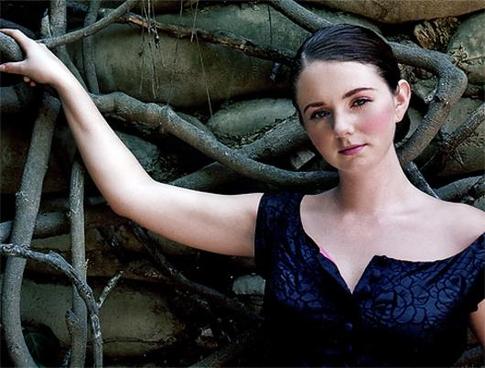 Лена Катина выходит замуж