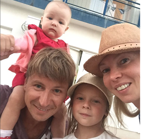 Михалкова, Дайнеко, Ягудин — о воспитании детей