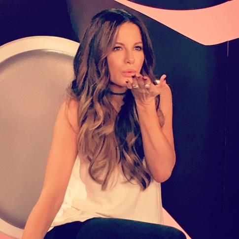 Кейт Бекинсейл пожаловалась на нездоровую страсть к мужскому достоинству