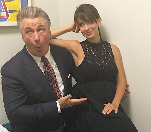 Жена Алека Болдуина показала тело через сутки после родов