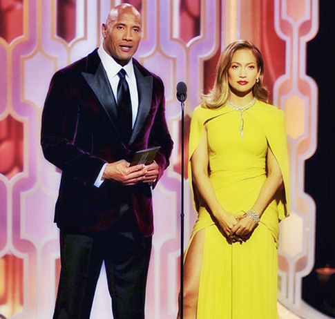 Дженнифер Лопес соблазнила Дуэйна Джонсона на глазах у Каспера Смарта