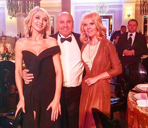 В Сеть попали фото с дня рождения Кристины Орбакайте