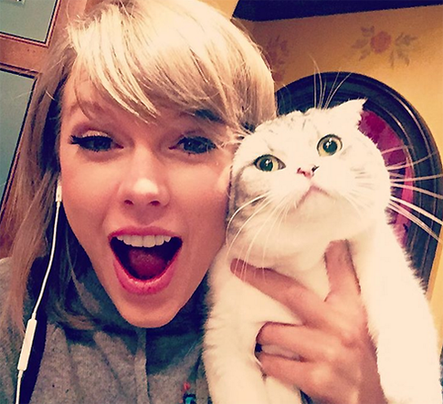 Небедные родственники: звезды из обеспеченных семей