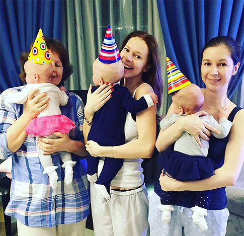 Пресняков и Подольская устроили вечеринку для полугодовалого сына